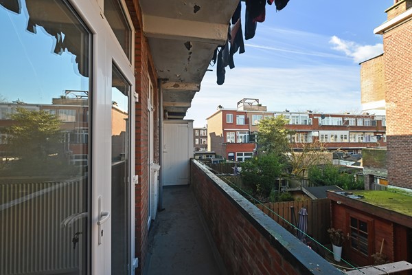 Medium property photo - Velpsestraat 107, 2573 SG Den Haag